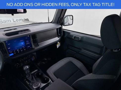 New 2025 Ford Bronco 4-Door image 21