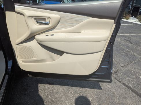 Used 2016 Nissan Murano Platinum w/ Platinum Technology Package image 34