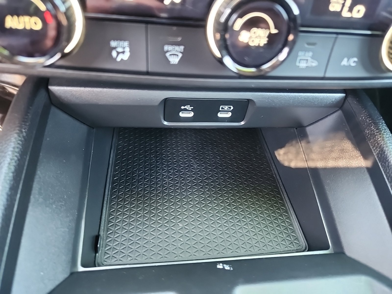 Used 2024 Honda Accord EX image 22
