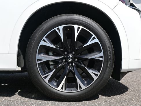 Used 2026 MAZDA CX-90 3.3 Turbo S w/ Premium Plus AWD/4WD image 13