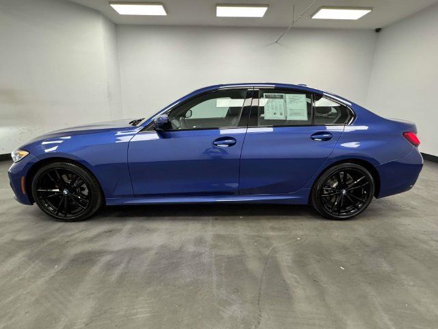 Used 2020 BMW 330i xDrive Sedan w/ M Sport Package AWD/4WD image 8