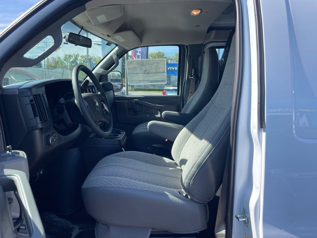 New 2026 Chevrolet Express 2500 w/ Driver Convenience Package RWD image 7