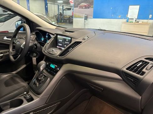 Used 2014 Ford Escape SE w/ SE Chrome Package FWD image 26