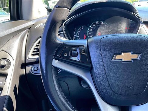 Used 2018 Chevrolet Trax LT w/ LT Convenience Package AWD/4WD image 22
