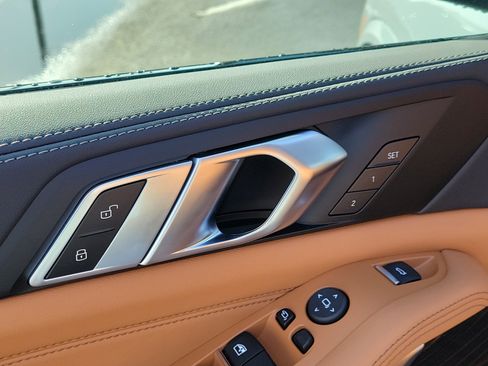 New 2026 BMW X5 sDrive40i w/ M Sport Package image 15