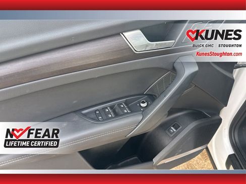Used 2024 Audi Q5 2.0T Premium Plus image 19