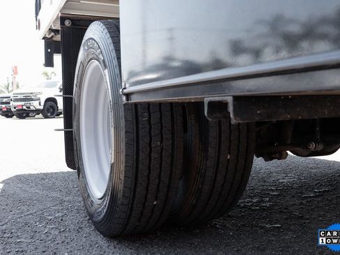 Used 2022 Ford F550 2WD Regular Cab Super Duty w/ XLT Value Package image 46