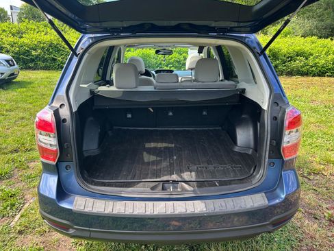 Used 2014 Subaru Forester 2.5i Premium w/ All-Weather Package AWD/4WD image 24