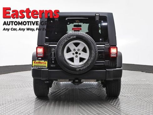 Used 2016 Jeep Wrangler Unlimited Sport w/ Quick Order Package 24S AWD/4WD image 6