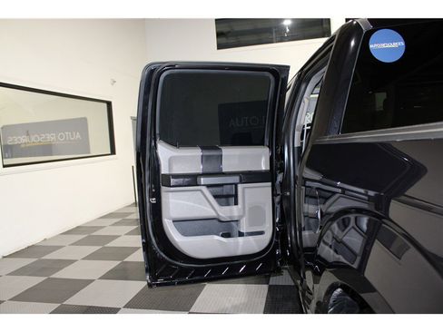 Used 2020 Ford F150 XLT image 13