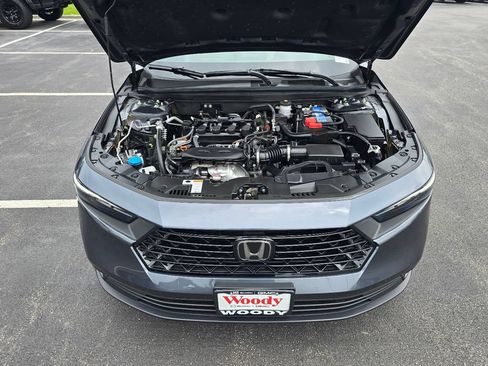 Used 2025 Honda Accord SE image 29