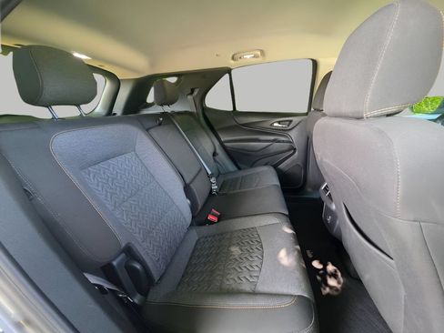 Used 2024 Chevrolet Equinox LT AWD/4WD image 8