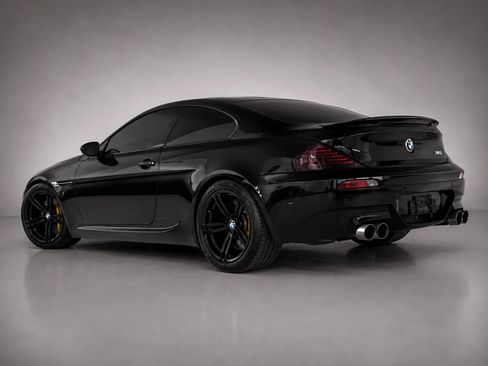 Used 2006 BMW M6 Coupe RWD image 4