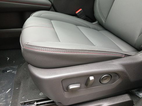 New 2026 Chevrolet Suburban RST w/ RST Capability Package image 21