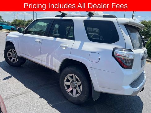 Used 2015 Toyota 4Runner Trail Premium AWD/4WD image 4