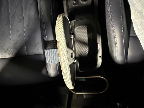Used 2025 MINI Cooper S FWD image 37