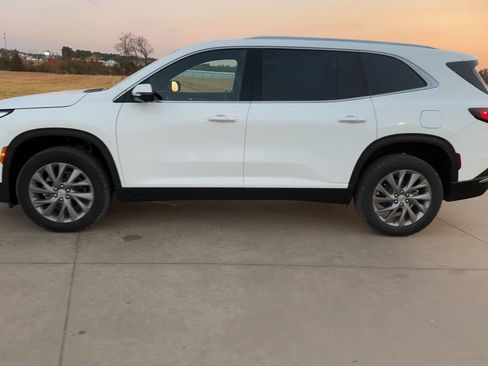 New 2026 Buick Enclave Preferred w/ Power Package image 6