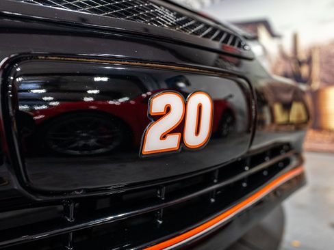 Used 2005 Chevrolet Monte Carlo SS image 11