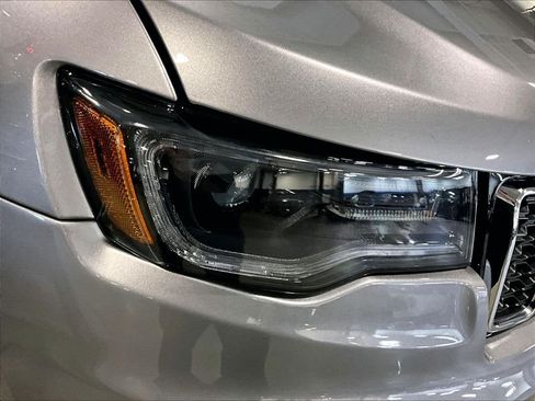 Used 2020 Jeep Grand Cherokee Limited w/ Premium Lighting Group AWD/4WD image 34