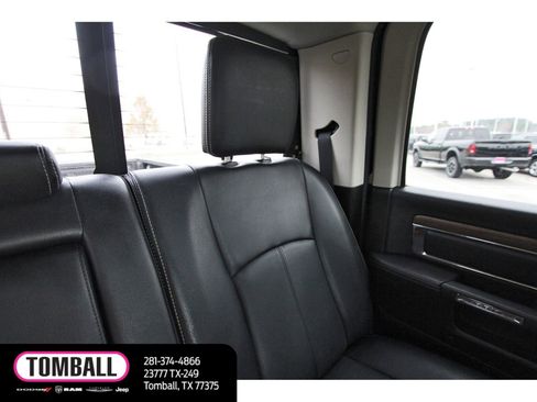Used 2018 RAM 2500 Laramie image 12
