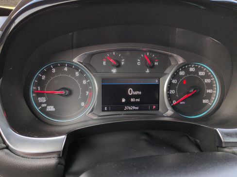 Certified 2023 Chevrolet Traverse LT AWD/4WD image 11