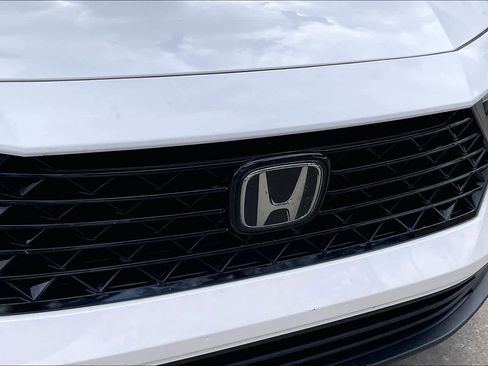 Used 2024 Honda Accord EX image 27