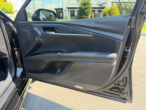 Used 2025 Toyota Camry XSE FWD image 26