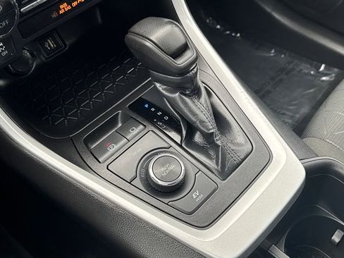 Used 2024 Toyota RAV4 AWD Hybrid image 24