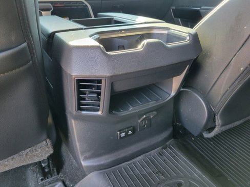 Used 2024 Toyota Tundra Limited image 31