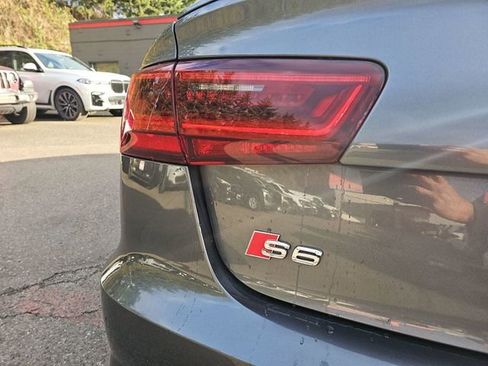Used 2016 Audi S6 Prestige w/ Prestige Package image 26