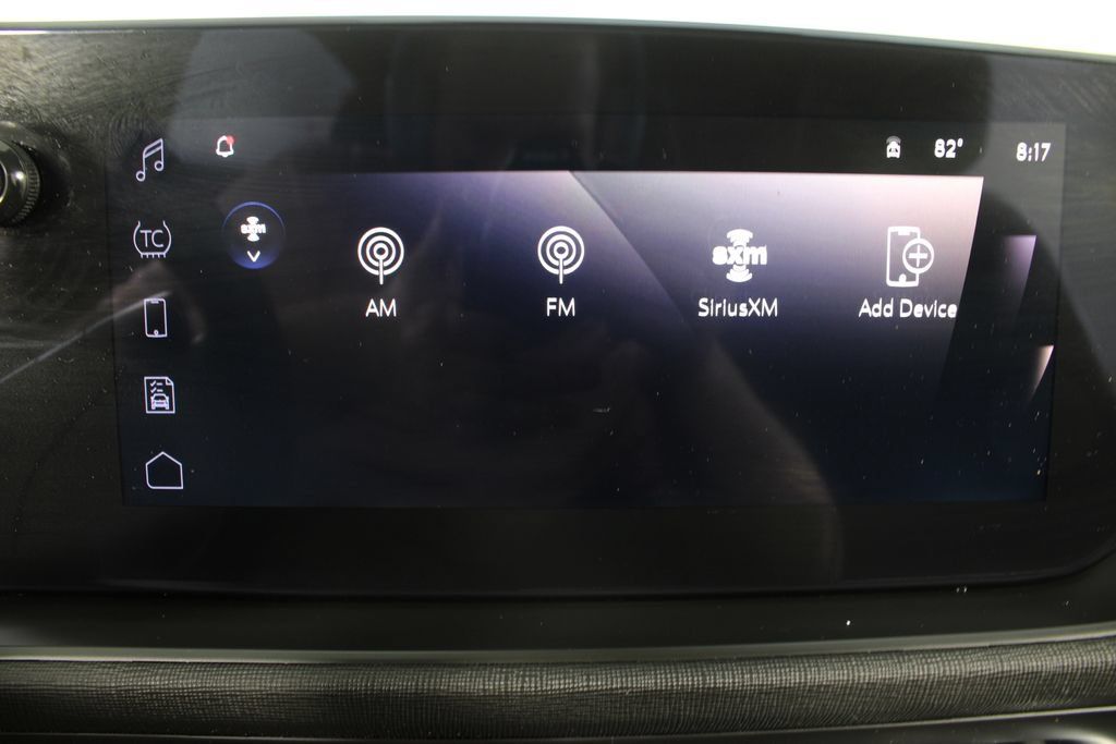 Used 2024 Buick Envista Preferred w/ Convenience II Package FWD image 5