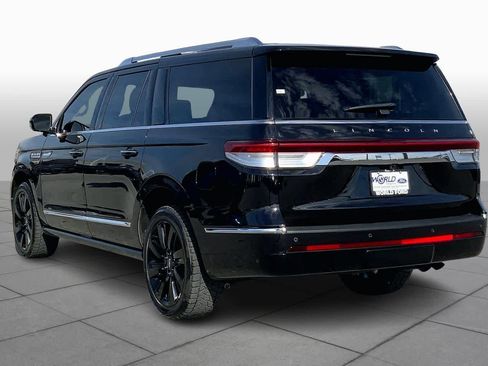 Used 2023 Lincoln Navigator L Reserve image 11