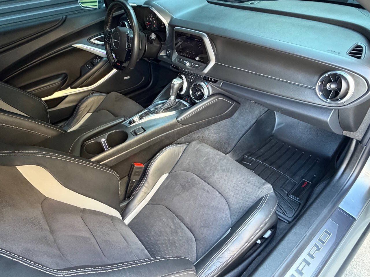 Used 2023 Chevrolet Camaro SS RWD image 22