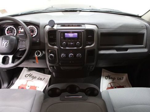 Used 2018 RAM 1500 Express image 27