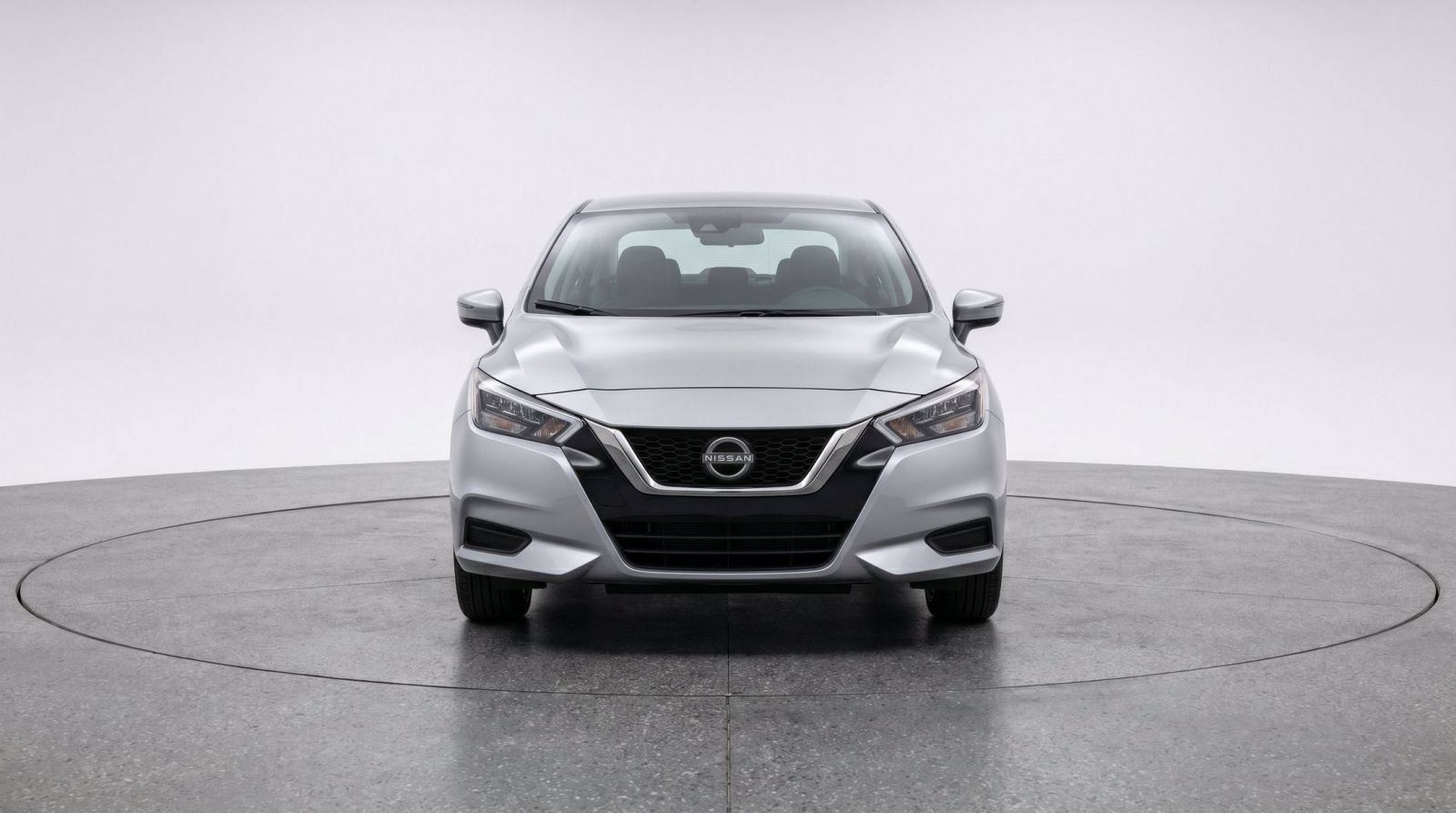 Used 2025 Nissan Versa SV FWD image 2