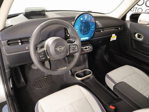 New 2025 MINI Cooper 2-Door Hardtop FWD image 2