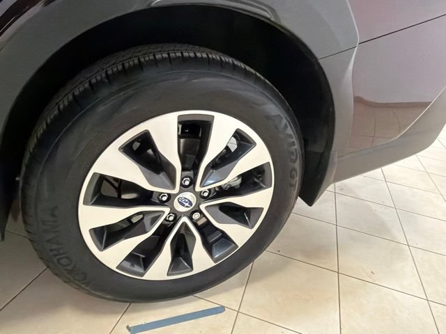 Used 2025 Subaru Outback Limited AWD/4WD image 27