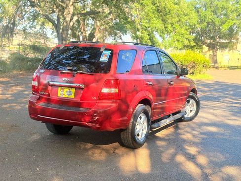 Used 2008 Kia Sorento 2WD image 5