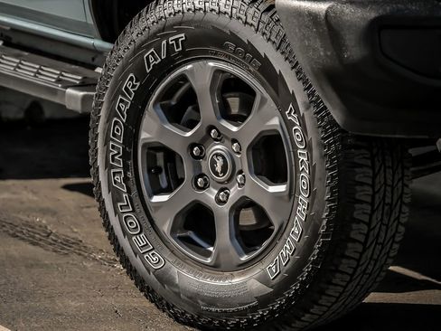 Used 2022 Ford Bronco Big Bend image 3