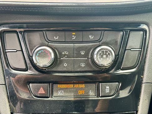 Used 2019 Buick Encore Preferred FWD image 16