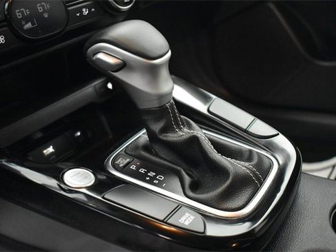 Certified 2023 Kia Soul GT-Line image 22