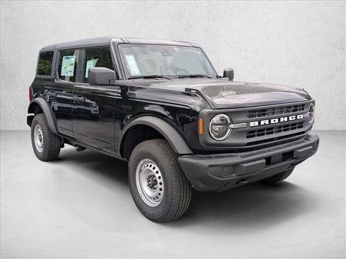 New 2025 Ford Bronco 4-Door image 7