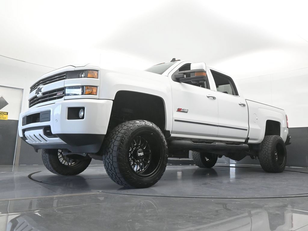 Used 2018 Chevrolet Silverado 2500 LTZ w/ Duramax Plus Package AWD/4WD image 65