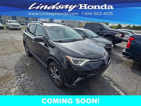 Used 2016 Toyota RAV4 LE AWD/4WD image 2