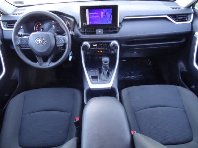Used 2025 Toyota RAV4 LE AWD/4WD image 10