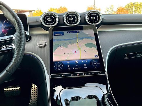 Certified 2025 Mercedes-Benz CLE 300 4MATIC Coupe image 6