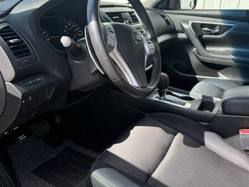 Used 2016 Nissan Altima 2.5 SR FWD image 13