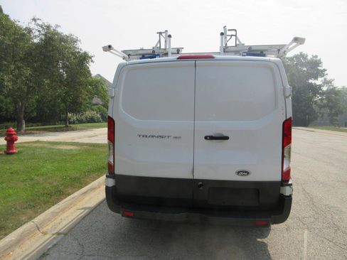 Used 2018 Ford Transit 150 130 Low Roof RWD image 13