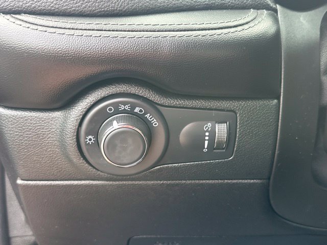 Used 2023 Dodge Durango SXT Launch Edition AWD/4WD image 10