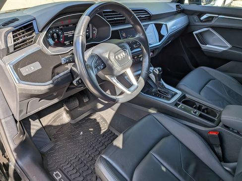 Used 2023 Audi Q3 2.0T Premium Plus w/ Premium Plus Package AWD/4WD image 11